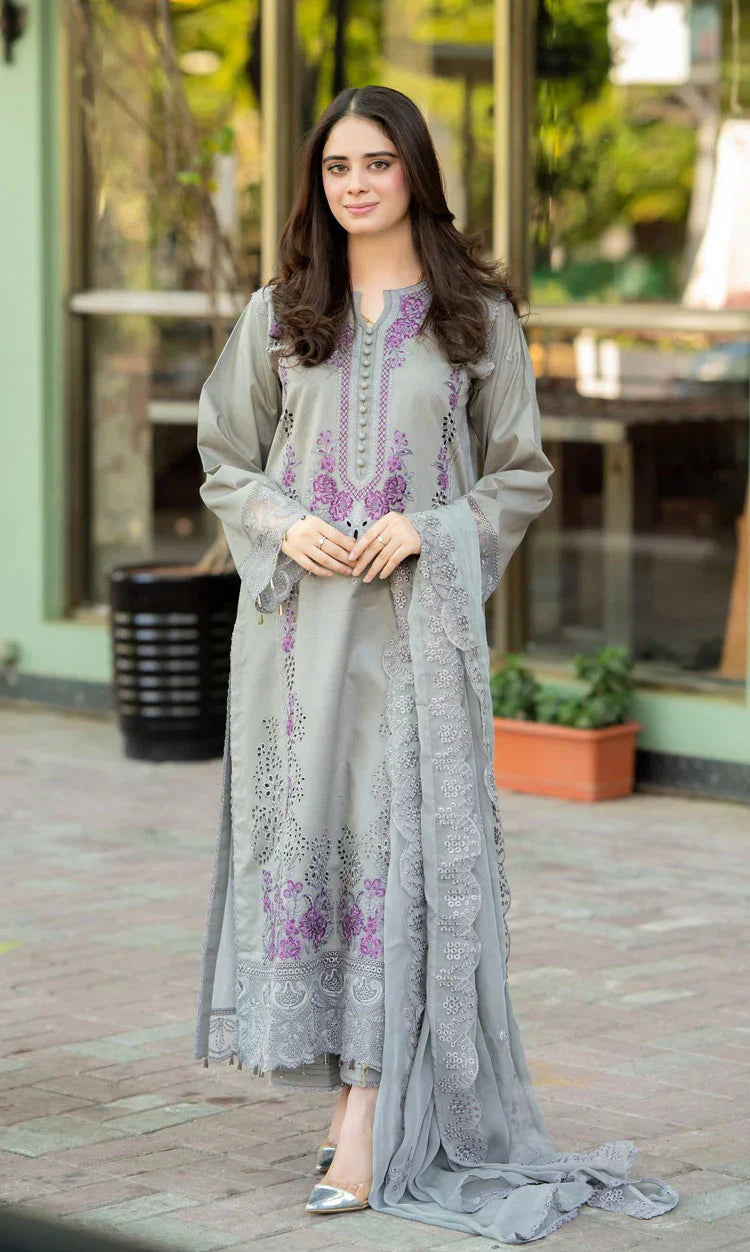 Mahnur Lawn Embroidered 3PC Suit with Embroidered Chiffon Dupatta – 4003